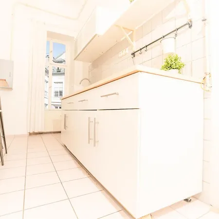 Király Stret Apartamento *
